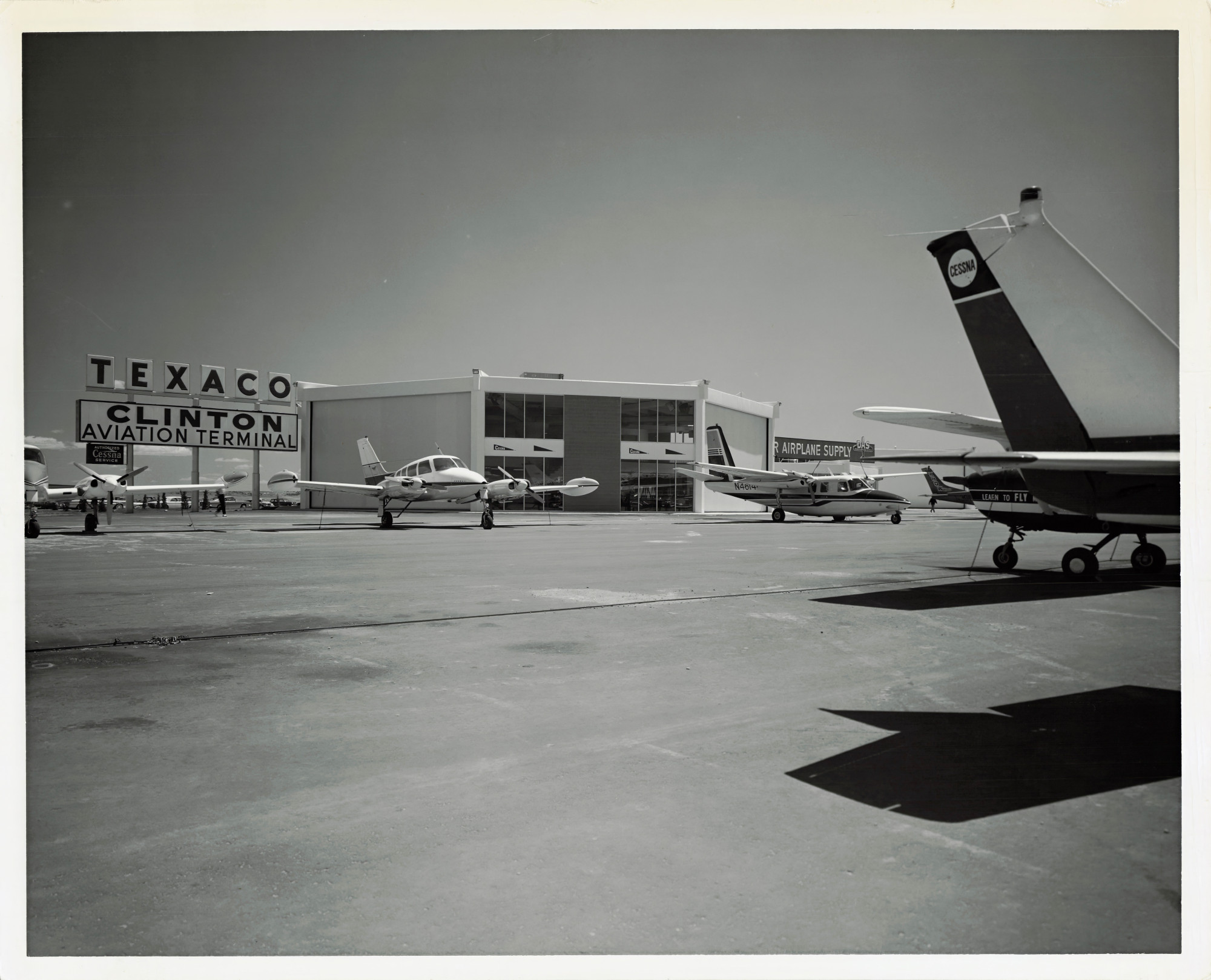 /upload/family_photos_1_00045_untitled_0045_0001